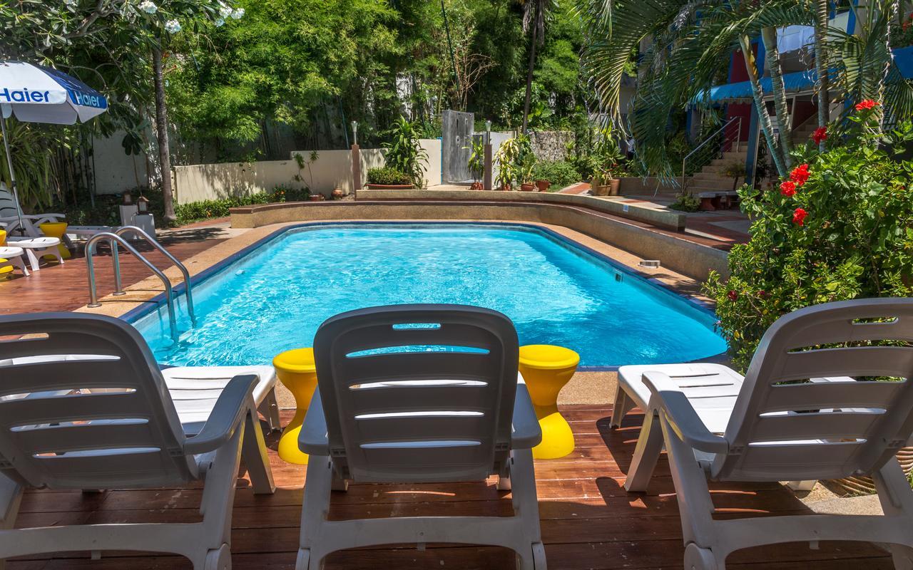 Porterhouse Beach Hotel Patong Екстериор снимка