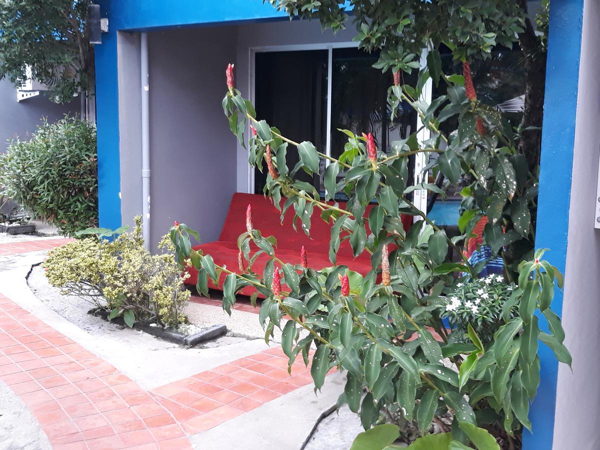 Porterhouse Beach Hotel Patong Екстериор снимка